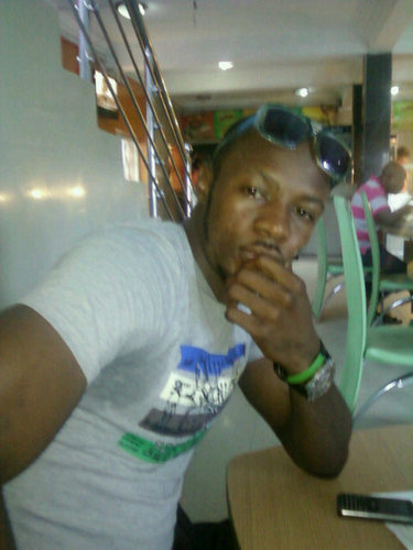 slyrock222's profile picture. BE YOURSELF IT SAMPLE,