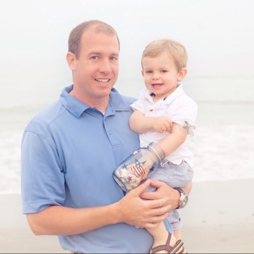 My #1 job is to not screw up my kids. After that- husband, salesman and father to three kids (Chace,Lyla and Vivian) and a bunch of fur babies.