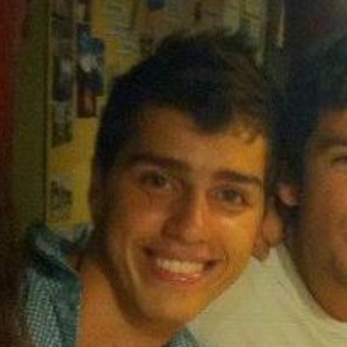 maxburns10's profile picture. Estudiante Ingeneria Comercial, UGM.