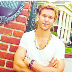 TruckinJason's profile picture. Just workin on my truck, chasin tail, and dreamin of being a cop. Got this sister with an odd talent, too. ^^ RP Mature ^^