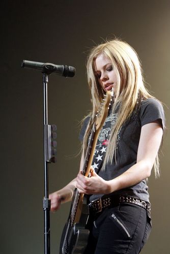 @AvrilLavigne is the Best Singer in The World
http://t.co/cXeZkQKnlf