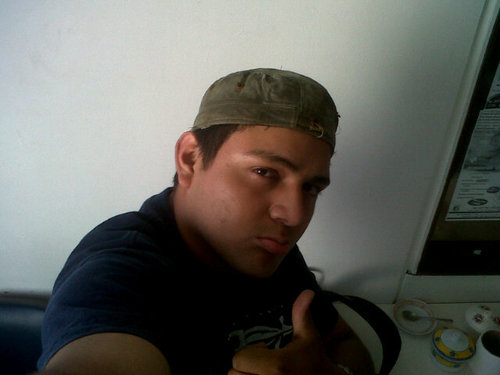Me considero un chavo buena onda y sincero sigueme y te seguire