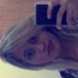eu faço questão de viver a vida como se fosse o ultimo dia (;