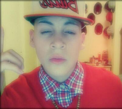 Est . ' 93 | #HBKGANG | 5 5 9  | Get To Kno Me , Follow Me ( ;