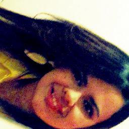 Não vou enlouquecer, nem me matar, nem desistir. Pelo contrário: Vou ficar ótima! E incomodar bastante ainda ... ^-^