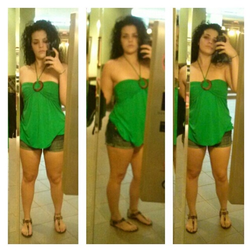 Bombshell_Pow's profile picture. #ballance Is the key... I believe in #PLUR 
#TeamNasty #MiamiPLURMob #MiamiPLURbots 
 #TeamCancer #julybaby