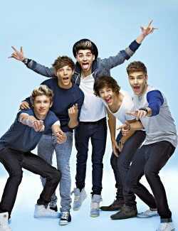 Hello there! I'm Pauline or mostly called by my relatives alen.I study in UP Diliman.I love One Direction....And if U follow,Thanks! ♡ Peace