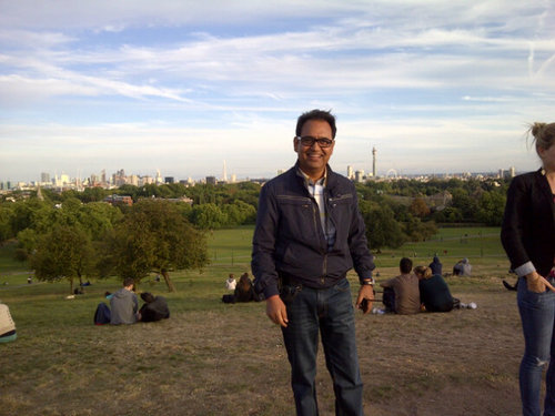 From the north outskirt of New Delhi. Studied https://t.co/mfpEvk22Le in India and MBA from UK. Try to live in healthy body and clear mind.