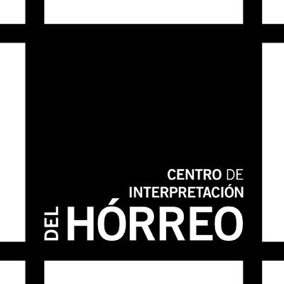 Ubicado en Güeñu/Bueño, a cinco minutos de Oviedo. Punto de partida ideal para disfrutar de la ruta señalizada por los 47 hórreos y paneras de Güeñu / Bueño.