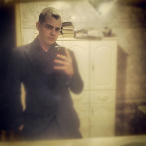 Mr_DanDan92's profile picture. So let's skip the how you been
And get down to the more than friends at last.