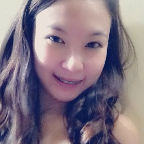 Angelyum14's profile picture. nurse angel^_^