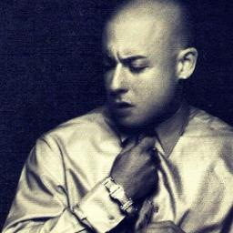 Cosculluela CEO Rottweilas Millionarie Empire. http://t.co/AtkjwhbS9Z.
THe MOOn. · http://t.co/yr9Zx0n4ZO