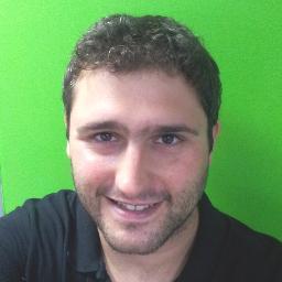 Community leader in eToro, drummer, amateur racing driver