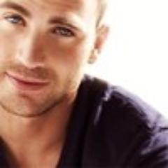 #TeamChrisEvans I'm bigest fan of Chris Evans, I'm NOT Chris forllow him at @ChrisEvans , and follow his tweets!.