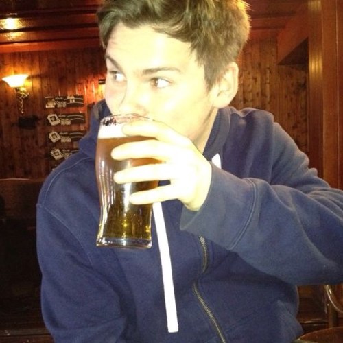 robbieboy2405's profile picture. Carefree