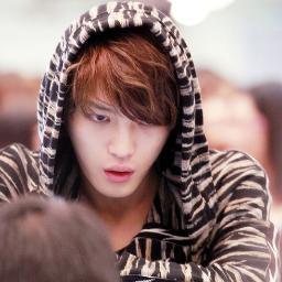 แอคนี้เวิ่นเฉพาะเรื่องผู้ชาย
ใครร้องแย่ เต้นไม่ได้เรื่อง แสดงไม่เก่ง
ฉันไม่สน หล่อและแซ่บอย่างเดียวพอค่าา 
แอนเอียงไปทาง JYJ&TVXQ 55555