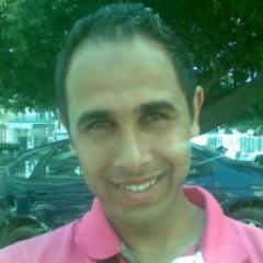 Bouakaz Mohamed, né le 31 mars 1983 à Salah bey Sétif, est un financier. D'abord connu, dans les années 1990, en tant que Handballeur.