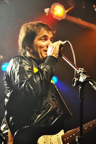 Haciendo musica/Making music.