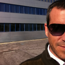 Alquimista de #eventos y #socialmedia, de mi Vespa del 80 y de la playa de Alicante