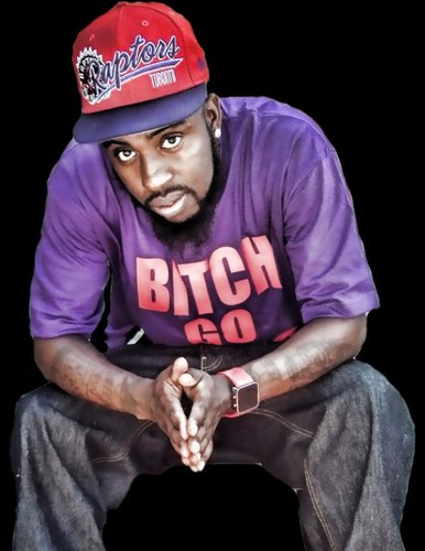 MiScHiEfCOA's profile picture. 