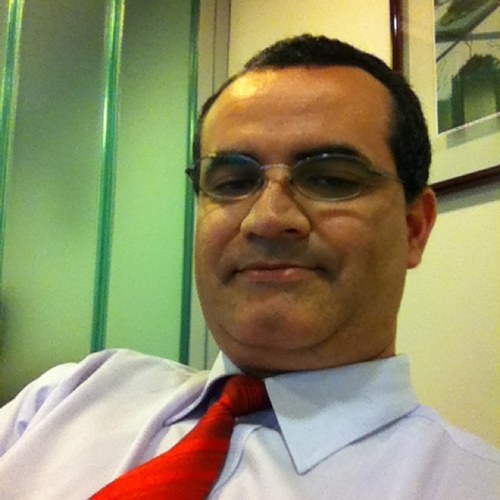 cmaciasneira's profile picture. Ser bueno en lo qué haces no basta, debes ser buena persona también