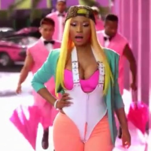 #TeamMinaj all the way. TWEET for the queen. @NICKIMINAJ. I follow back :D
THE QUEEN  followed on 3/29/2013 at around 11:13am