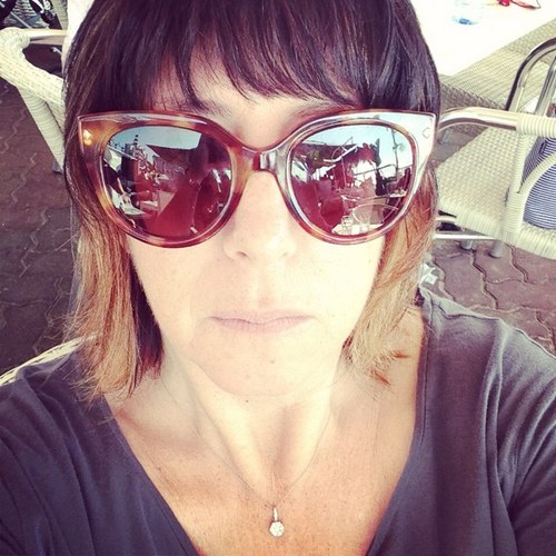 dianbam's profile picture. Mickey Mouse is my friend.