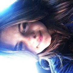 Não sou dona do mundo e nem da verdade,mais sou dona da minha vida e das minhas próprias vontades :))