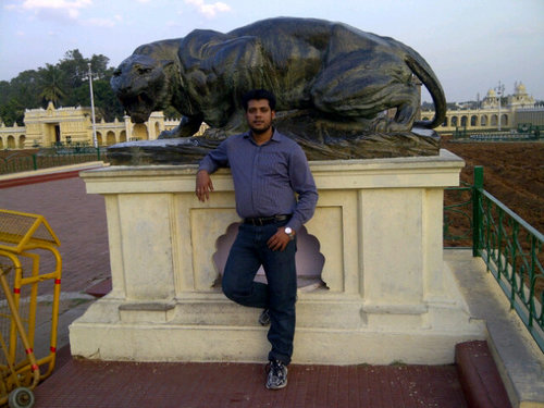 Live as if you are in the battle field ( hazrath Umar R A)

RT r not endorsements