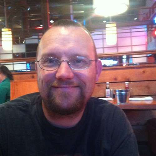 Air Force Veteran and retired LEO. 
OSINT enthusiast. Dot Connector.