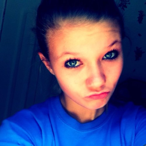 I'm Kylie! FOLLOW ME (: