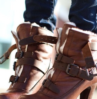 wendsgp's profile picture. Live / Love / Family - 
Always laugh when you can. It is cheap medicine. Lord Byron