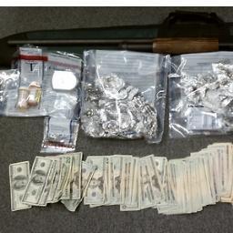 StopsnitchingT's profile picture. TTOWN NEEDS TO STOP SNITCHING. WANTF IS CORRUPT!