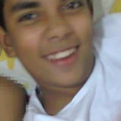 Pra que ler issuh?
Não é mais fácil me
seguir logoh?
Dai vuxê me conhece
pelos meus posts!
Não se preocupe, sempre estarei twittando! ;)