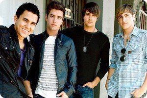 I'm Rusher of heart!! FOLLOW ME!! ;)