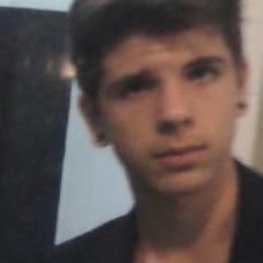 . ~  Felicidade eu sempre quero ter ♫ . ~  // Irmãzinha @PorraSaah_