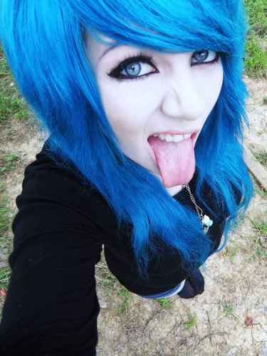 {RP} Christina*16 \(^~^)/*Single;Bi*Follow? I follow back. Promise. I Love Pandas. My best friend is @Deathh_Star ~RIP Mitch Lucker~