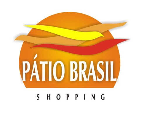 Inaugurado em 1997, o Pátio Brasil conta com cerca de 200 lojas e recebe uma média de 50 mil pessoas por dia. É considerado um dos mais democráticos da cidade.