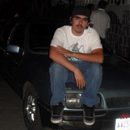 La mecanica, los carros y todo lo que gire en su entorno ese es MI MUNDO |=)
 
 #juntosconcapriles