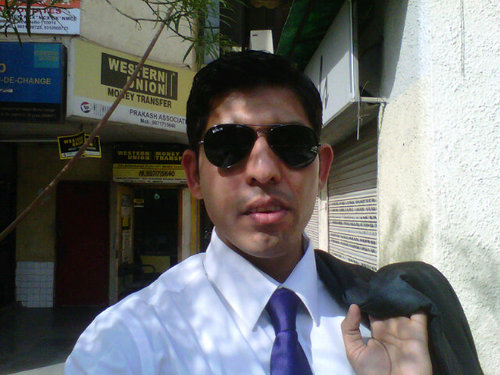 Sales Professional,Fitness Lover,Self Motivated Ambitious and a Family Man