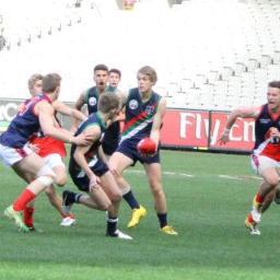 Zekap_18's profile picture. Ekc boy,  love my football cricket and golf love
 me mates and loves a party !   Arrn the griff