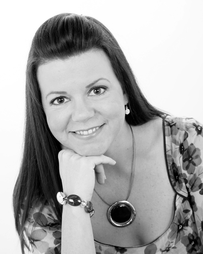 Mum of two, founder of The Lampshade Company, maker of all things beautiful!