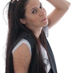 Aprendíz de Serva,filha do Deus Vivo #FELIZ e muito bem casada com @EuRodrigoSodre estou Seguindo a #Jesus #Cristo e VC?