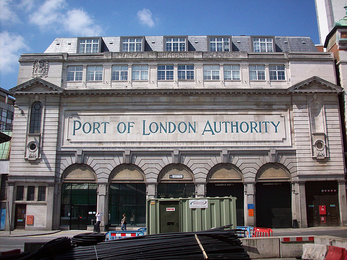 PropertyInEC1's profile picture. The Official Twitter page for all things property related in the London Postcode of EC1. Follow us today to keep up-to-date.