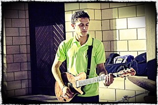 VvG_18's profile picture. Love the feeling of adrenaline through my body. Don't be haters.
Don't hate. Appreciate. is my motto.