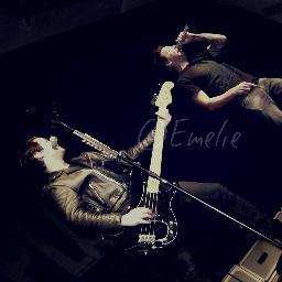 The official Swedish fanclub of the band Simple Plan
spsverige@hotmail.se