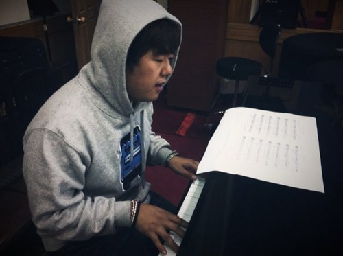 spree8_fakeflow's profile picture. 81년생 / 남 / A형 / 교회음악 전공생 / 감리교신학대학원 M.Div / 은강 감리교회 교육전도사 / 음악 / 이러나 저러나 골수 LG Twins