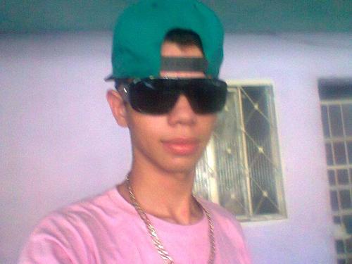 nem sempre com um sorriso no rosto



.
