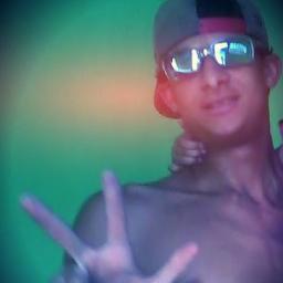 Teamoo maais quii tudoo Moozin Poor: @Sarahscarteziny