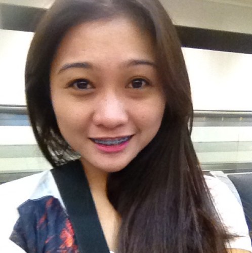 Dreamer. Believer. Lover. Happiness is all I desire.Dare to be a friend and find it real.